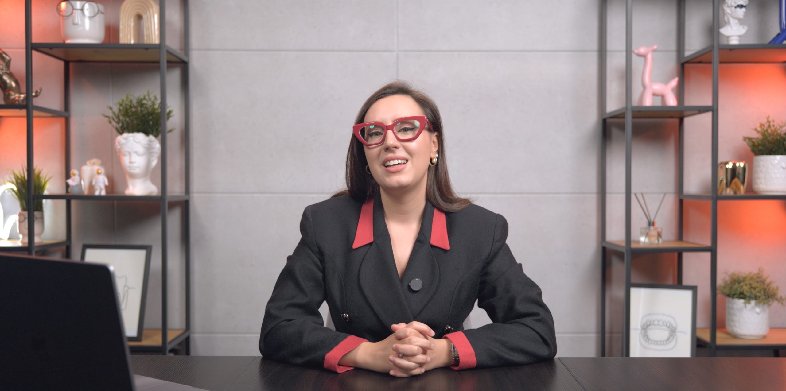 9Z5A3337 Multicam_01_37_38_04